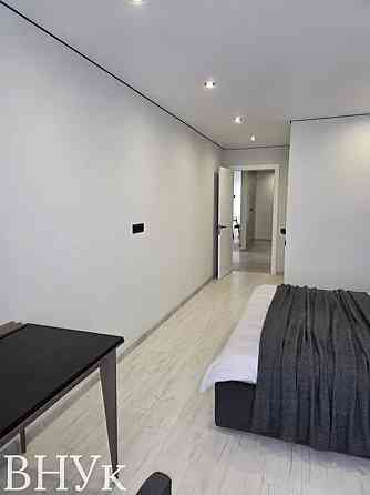 Продаж Квартира 3-кімнатна, 10/10 поверх Тернопіль