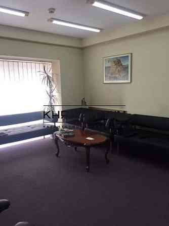 Оренда офісне приміщення на Олеся Гончара ул. поверх - 2 Київ