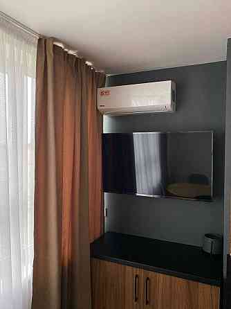 Оренда Квартира 1-кімнатна, 26/26 поверх на Михайла Донця, 2а Київ