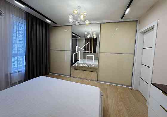 Продаж 3к Квартира 95.3 кв.м Червоної Калини вул. Львів