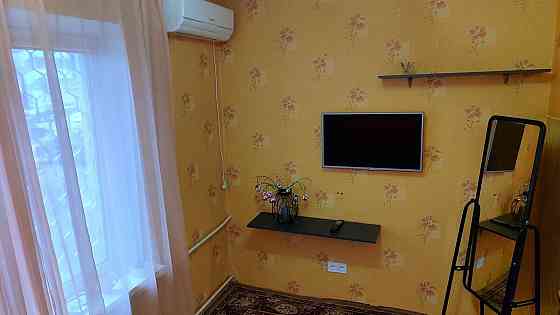 Оренда Квартира 1-кімнатна, 1/10 поверх на Срибнокильская ул., 3 Киев