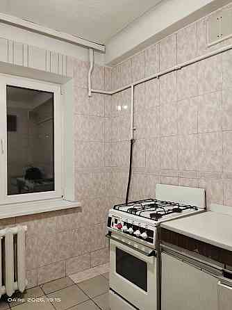 Продаж Квартира 3-кімнатна, 2/5 поверх на Воскресенський вул., д. 24 Kiev