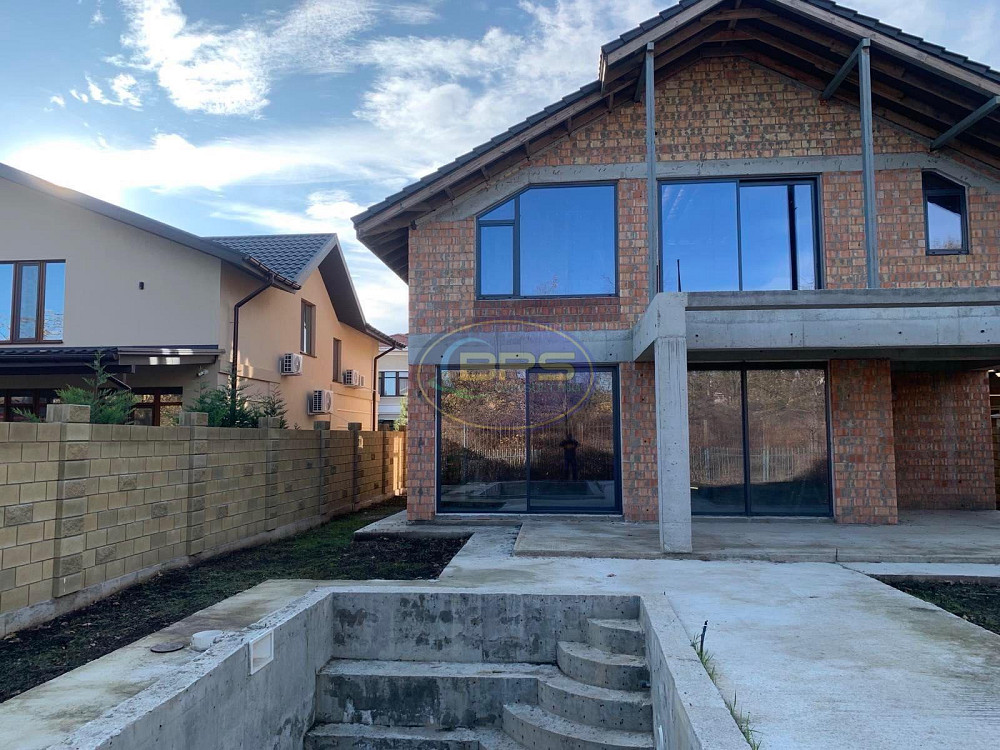 Продаж 2-поверховий Будинок з ділянкою 7 сот 293 кв.м 4 кімн.  Фонтанка - фото 1