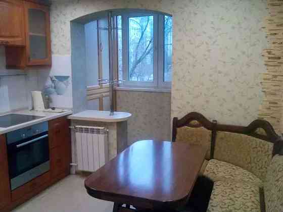 Оренда Квартира 1-кімнатна, 2/16 поверх на Харьковское шоссе, 21/5 Київ