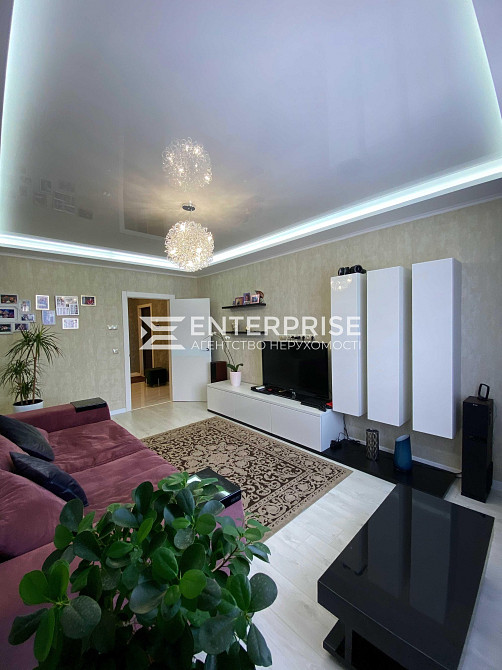 Продаж Квартира 3-кімнатна, 20/25 поверх на вул. Данченка Київ - фото 1