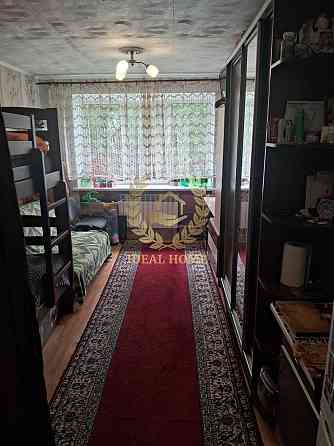 Продам кімнату в гуртожитку на Харківському масиві. Киев