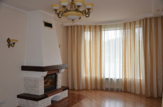 Продаж Будинок на Федьковича Kiev