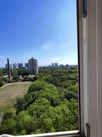 Просторная квартира в новом доме с видом на море Одеса