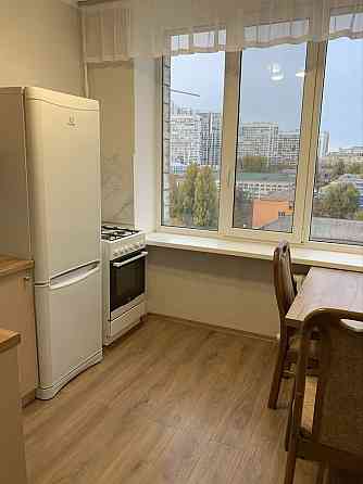 Продаж Квартира 2-кімнатна, 12/13 поверх на Лесі Українки вул., д. 36/10 Kiev