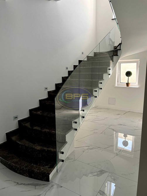 Продаж 3-поверховий Будинок з ділянкою 7.5 сот 260 кв.м 6 кімн. на Летний вул. Одеса - фото 6