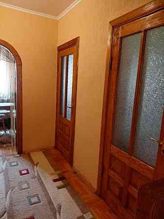 Продаж Квартира 4-кімнатна, 6/8 поверх на вул. Хоткевича Г. Ivano-Frankivs'k