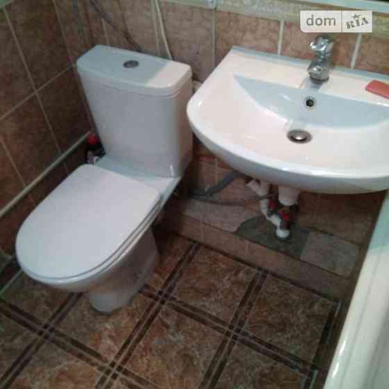 Оренда Квартира 1-кімнатна, 14/24 поверх на Святошинська пл., 1 Kiev