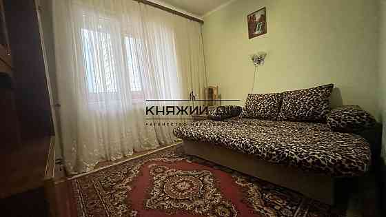 Оренда Квартира 3-кімнатна, 6/9 поверх на Бажана Николая просп. Kiev