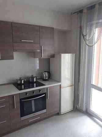 Оренда Квартира 1-кімнатна, 3/27 поверх на ул. Вишняковская, 2 Київ