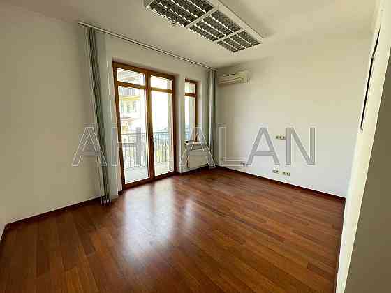 Продаж офісне приміщення на вул. Басейна приміщень - 9, поверх - 1/10 Київ