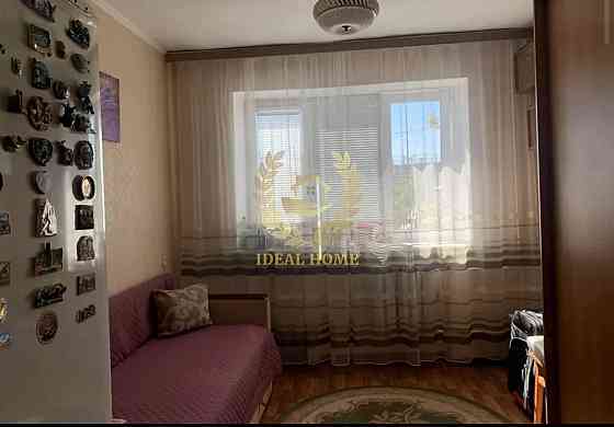 Продам кімнату в цегляному будинку вул.Електриків Рибальский острів Київ