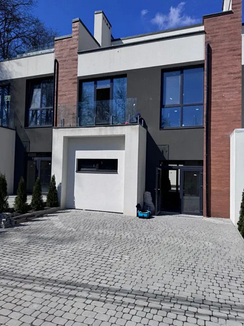 Продаж Будинок Івано-Франківськ - фото 1