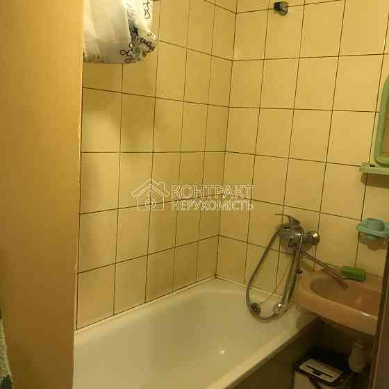 Продаж Квартира 3-кімнатна, 4/9 поверх на вул. Пермская Харків