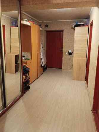 Продаж Квартира 3-кімнатна, 17/19 поверх на Полярна вул., 8 е Київ