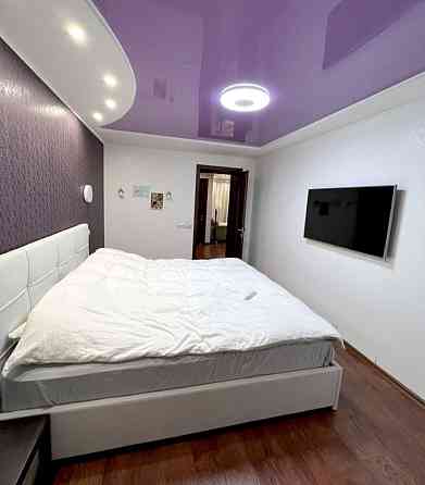 Продаж Квартира 4-кімнатна, 1/10 поверх на Усенко ул., 9 Dnipro