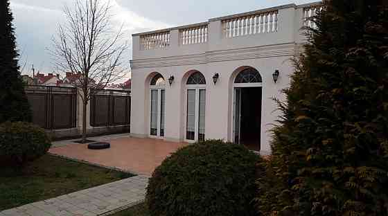 новый дом 250 м2 + гостевой дом 80 м2 Чорноморськ