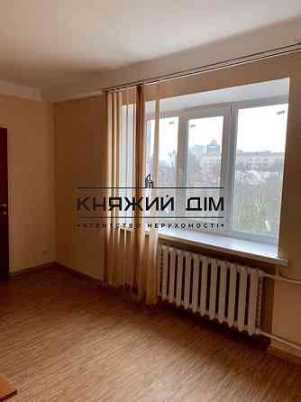 Отличная трехкомнатная квартира в Шевченковском районе.Код: 21120521 Київ