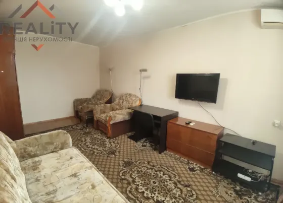 For rent 1-room Apartment 38 sq.m Набережная Победы, 126 Dnipro