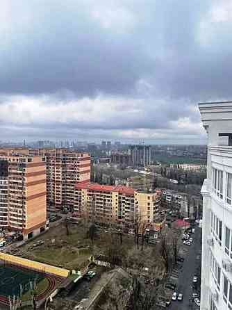 Четырехкомнатая квартира в ЖК Звездный городок Odessa