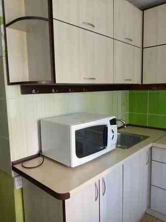 Оренда Квартира 2-кімнатна, 2/5 поверх на ул. Строителей, 14 Киев