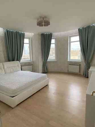 Оренда Квартира 3-кімнатна, 9/24 поверх на ул. Преображенская Kiev