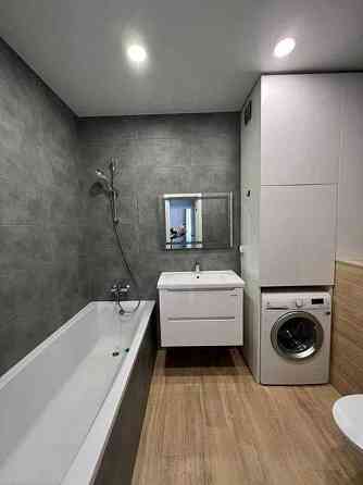 Оренда Квартира 1-кімнатна, 24/25 поверх на ул. Михаила Драгоманова Kiev