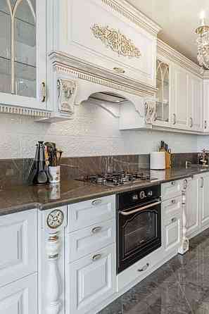 Продаж Квартира 5-кімнатна, 10/11 поверх на Боголюбова вул., 16 