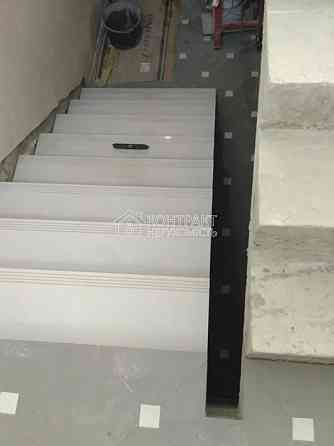 Продаж Квартира 5-кімнатна, 1/16 поверх на вул. проїзд Рогатинський Харьков