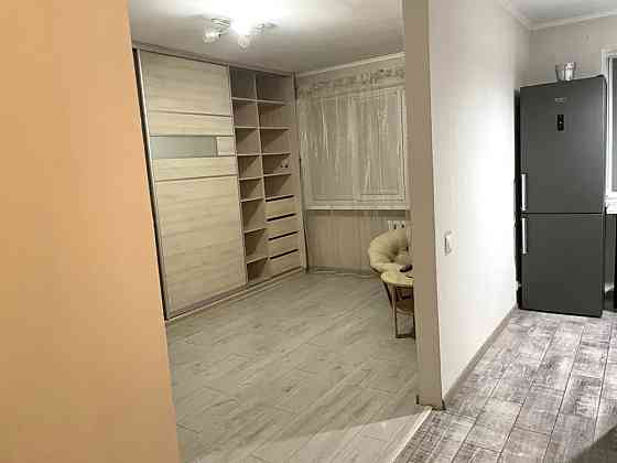 Продаж Квартира 1-кімнатна, 1/5 поверх на Метробудівська вул., 5 Київ