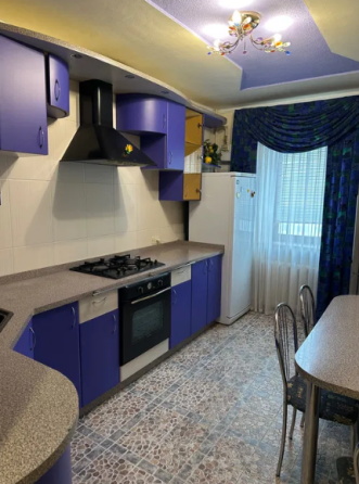 Продаж Квартира 3-кімнатна на ул. Академика Королева, 48/1 Odessa