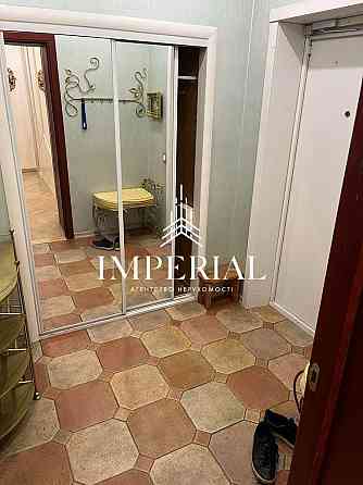 Оренда Квартира 5-кімнатна, 11/12 поверх на вул. Валерія Лобановського Киев