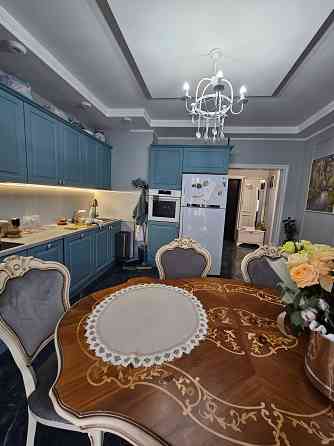 Продаж Квартира 2-кімнатна, 20/25 поверх на Воскресенська вул., д. 18а Kiev