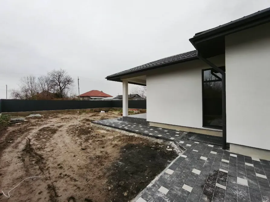 Продажа 1-этажный Дом с участком 6.3 сот 130 кв.м 3 комн. на Радісна Ужгород - изображение 4