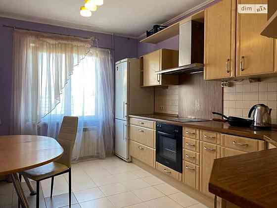 Оренда Квартира 2-кімнатна, 16/16 поверх на Урлівська, 16 Київ