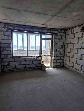 Продаж Квартира 4-кімнатна, 6/25 поверх на вул. Барабашова Харьков