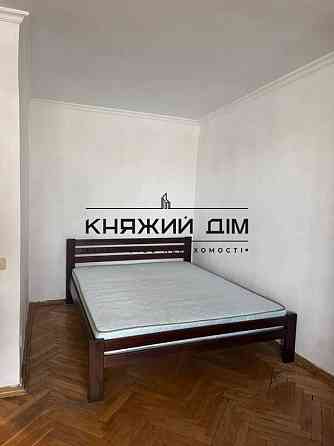 Оренда Квартира 1-кімнатна, 9/9 поверх на Глебова ул. Киев