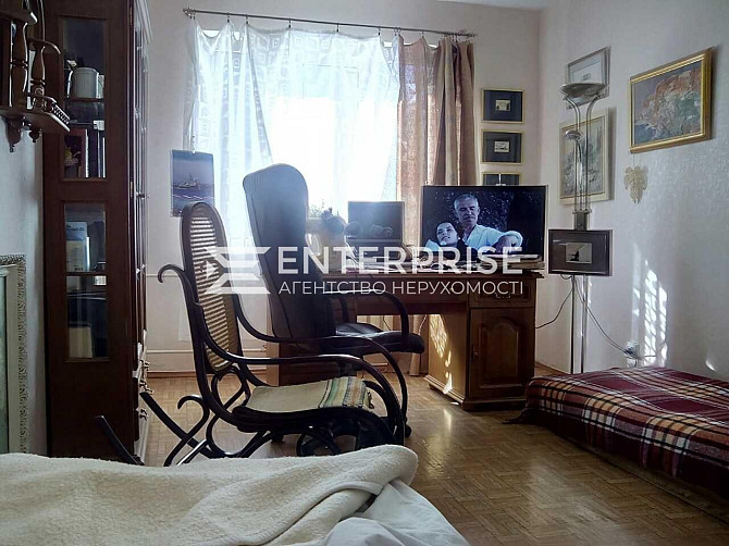 Продаж 3к Квартира 86 кв.м Пономарьова вул. Kotsyubyns'ke - photo 2