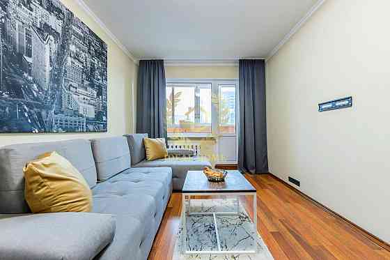 Продаж Квартира 2-кімнатна на Рональда Рейгана ул., 16 Київ