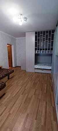 Оренда Квартира 1-кімнатна, 8/23 поверх на Пчілки, 3 а Kiev