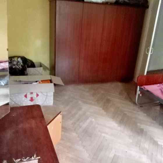 Оренда Квартира 3-кімнатна, 1/5 поверх на Академіка Шалімова, 17 Киев