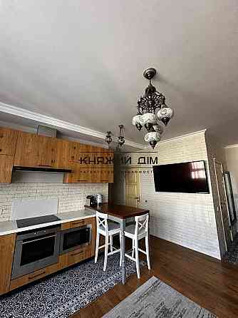 Продаж Квартира 1-кімнатна, 25/26 поверх на Армянская ул. Київ