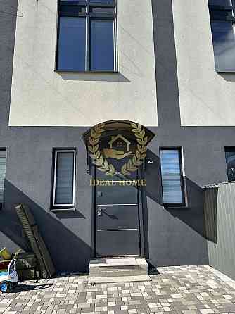 Продаж Будинок 4-кімнатний 