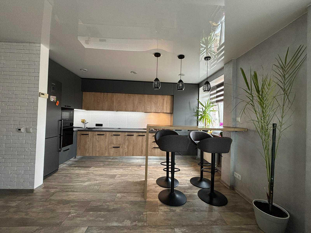 Продаж Квартира 3-кімнатна, 8/9 поверх на вул. перемоги Житомир - изображение 2