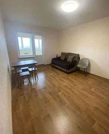 Оренда Квартира 1-кімнатна, 3/25 поверх на улица Ревуцкого, д.54 Киев