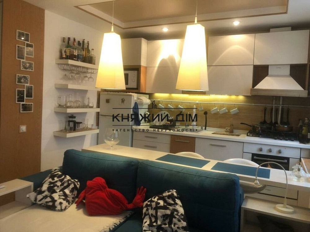 Оренда Квартира 1-кімнатна, 8/9 поверх на Предславинская ул. Kiev - photo 5